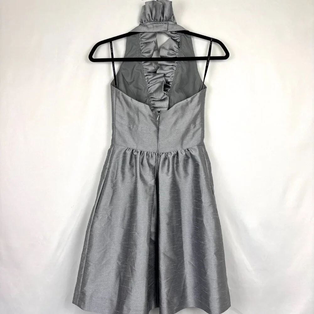 Alfred Sung Women’s Size 0 Silver Gray Halter Cocktail Dress Pockets Ruffle Neck